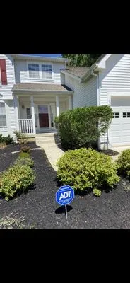 Maplewood Landscaping Logo