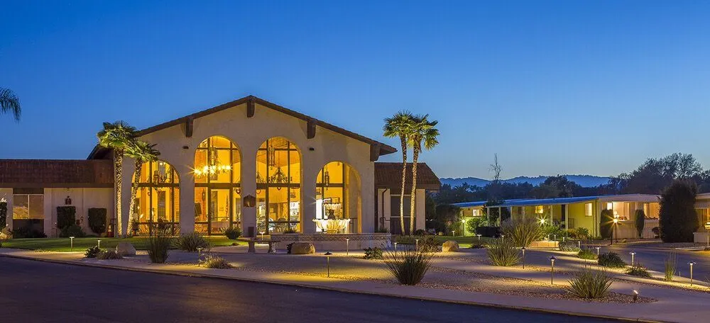 Custom yard cleanup service for year-round maintenance across Ojai, CA - Mar Lawn & Landscape