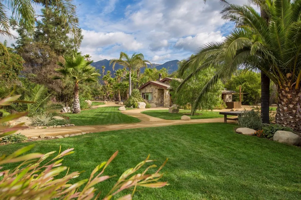 Affordable lawn care service in Ojai, CA by Mar Lawn & Landscape