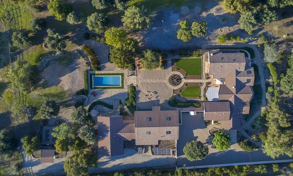 Professional outdoor landscaping with custom design in Ojai, CA by Mar Lawn & Landscape