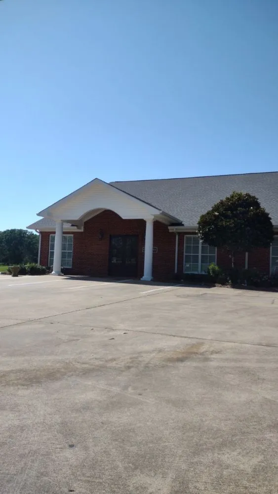 Top-rated garden landscaping for beautiful yards in Forest, MS by Mar Meli Cattle Washout & Cleaning Service