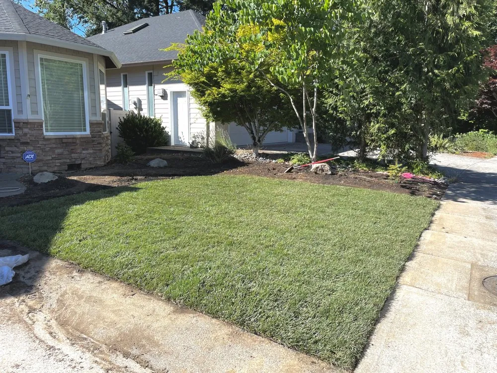 Affordable garden landscaping for beautiful yards across Ridgefield, WA - Marak Landscape and Construction