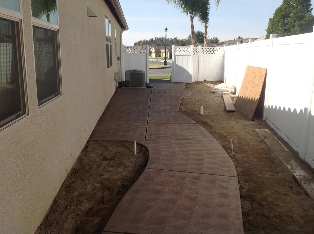 Affordable landscape installation experts serving Bakersfield, CA - Maranatha Landscape