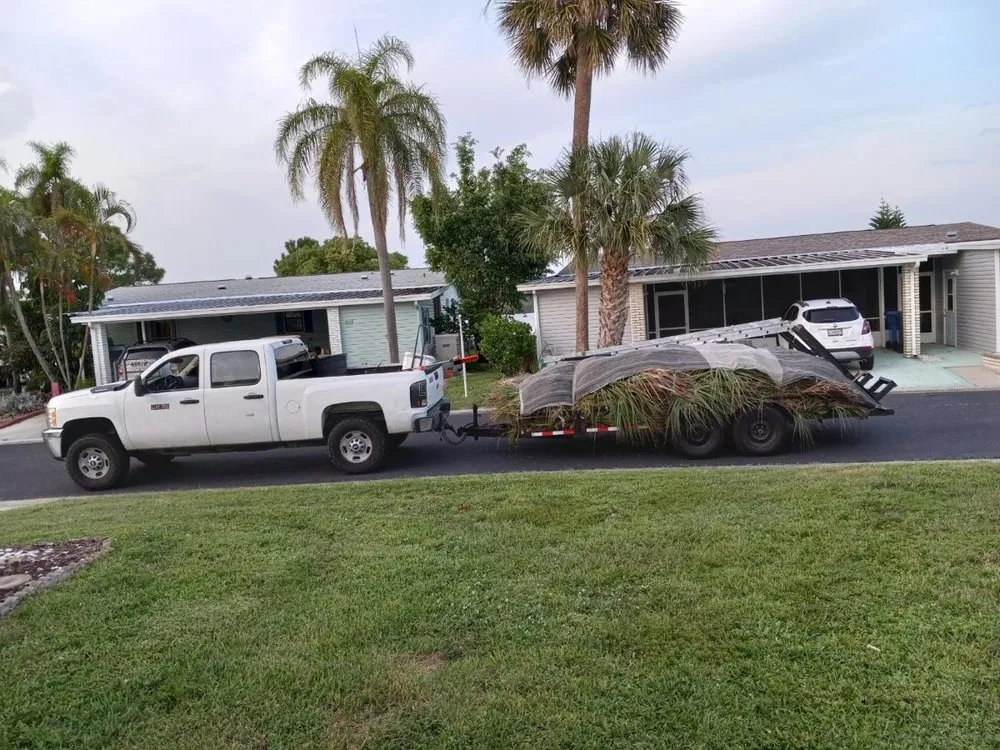 Top-rated yard maintenance with custom design across Palmetto, FL - Maravilla Lawn Service