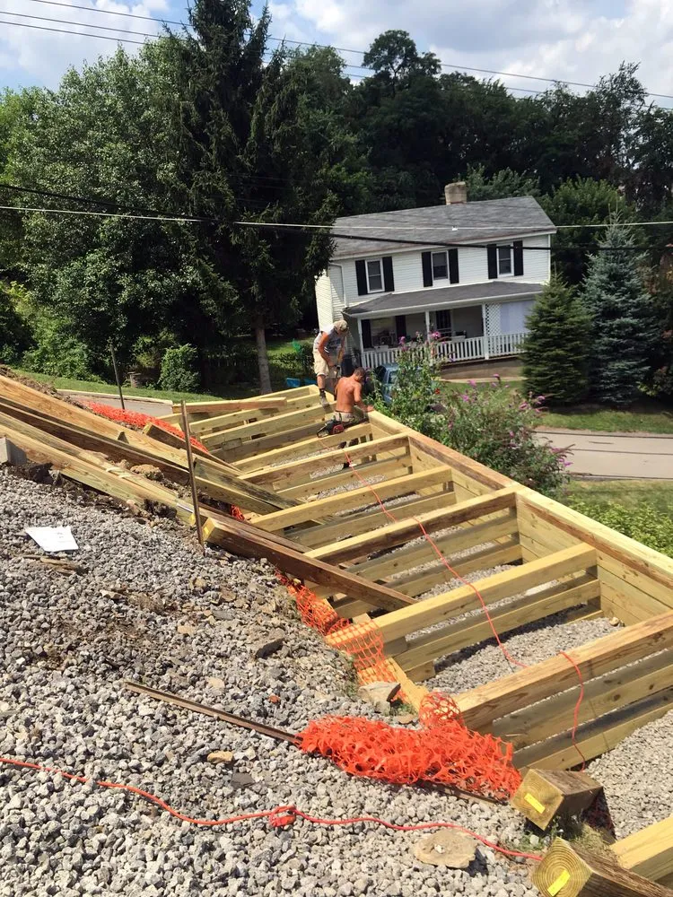 Reliable outdoor landscaping for beautiful yards in Wexford, PA by Marciano Contracting Services