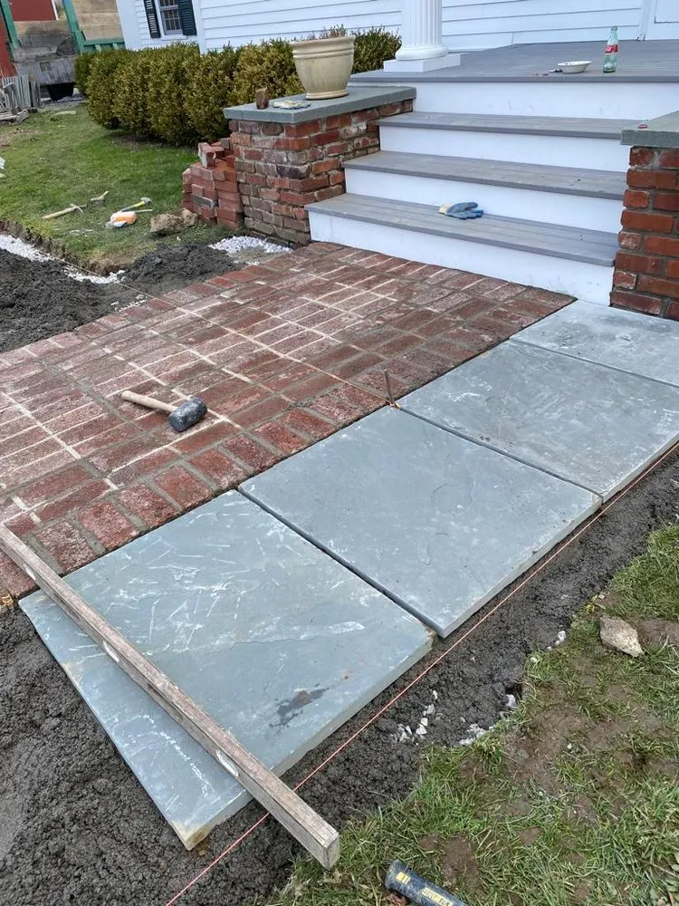 Local garden landscaping experts serving Lake Mohegan, NY - Marcos Construction & Landscaping