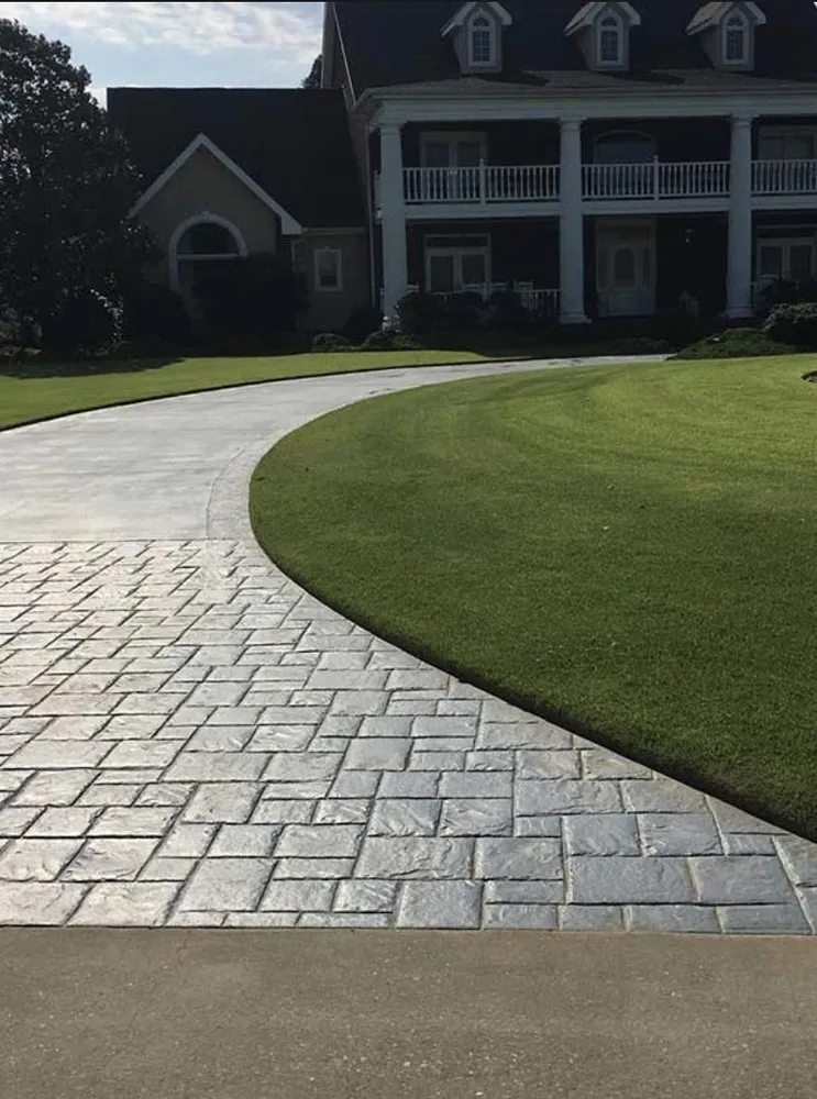 Trusted yard cleanup service in Newnan, GA by Marcos Landscaping Services