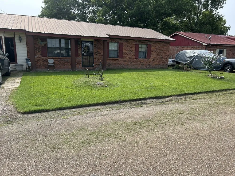 Expert residential landscaping for beautiful yards in Indianola, MS by Marco’s Lawncare