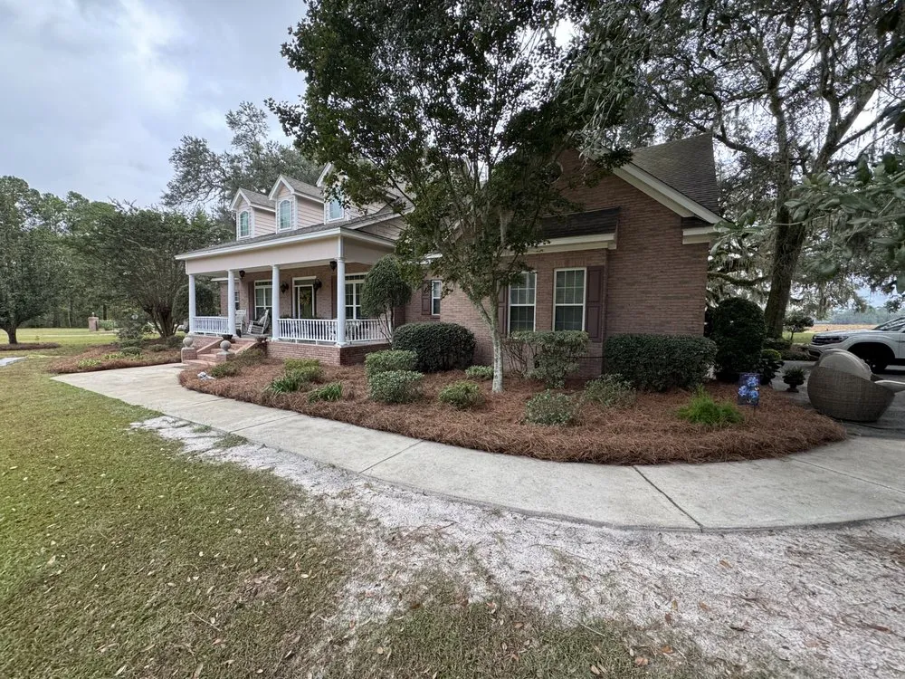 Custom garden landscaping in Ray City, GA - Marcos Lawncare Service