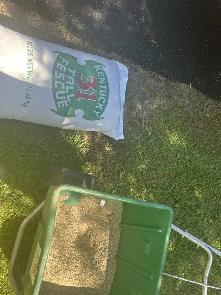 Professional lawn mowing service in Mahopac, NY - Marc’s Lawn Care