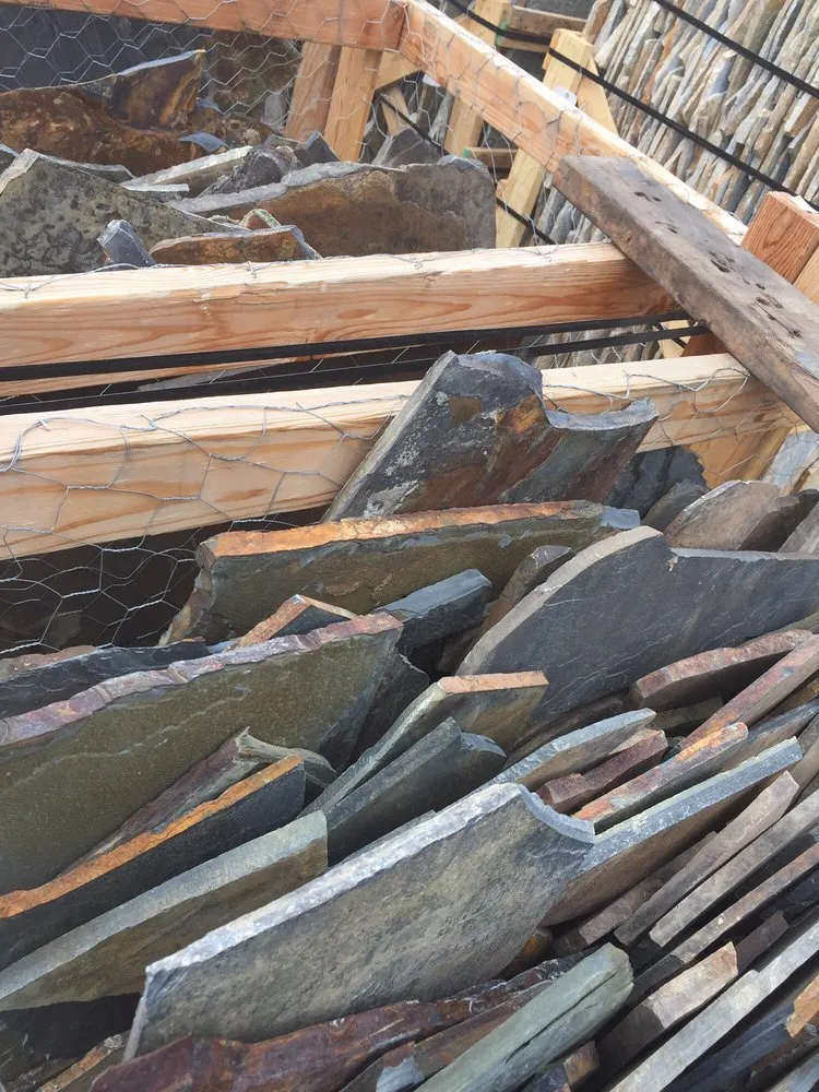 Expert landscape installation in Issaquah, WA - Marenakos Rock Center