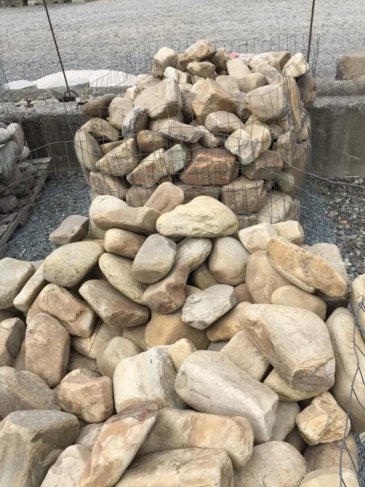 Expert residential landscaping for year-round maintenance across Issaquah, WA - Marenakos Rock Center