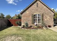 Reliable yard cleanup service in Oklahoma City, OK - Mares Landscape & Lawn Care