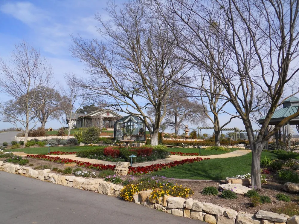 Reliable lawn mowing service in Paso Robles, CA by Mari Landscaping