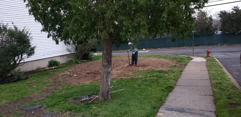 Trusted outdoor landscaping in Newark, NJ - Mariano Reyes And Son Landscaping