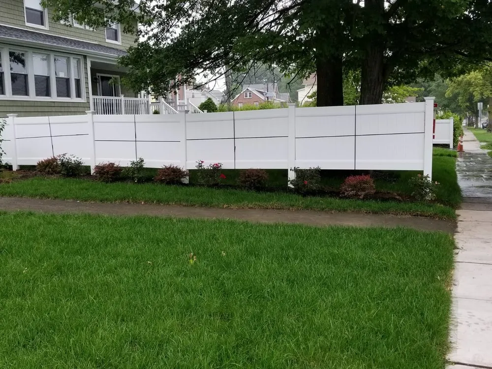 Top-rated lawn mowing service for homes across Newark, NJ - Mariano Reyes And Son Landscaping