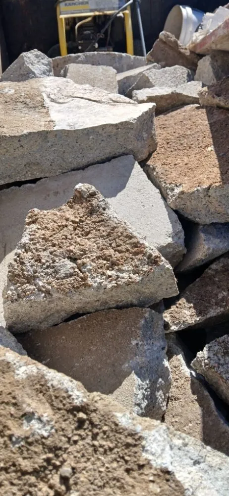 Local yard cleanup service for residential properties across Moreno Valley, CA - Mariano Silva Landscaping