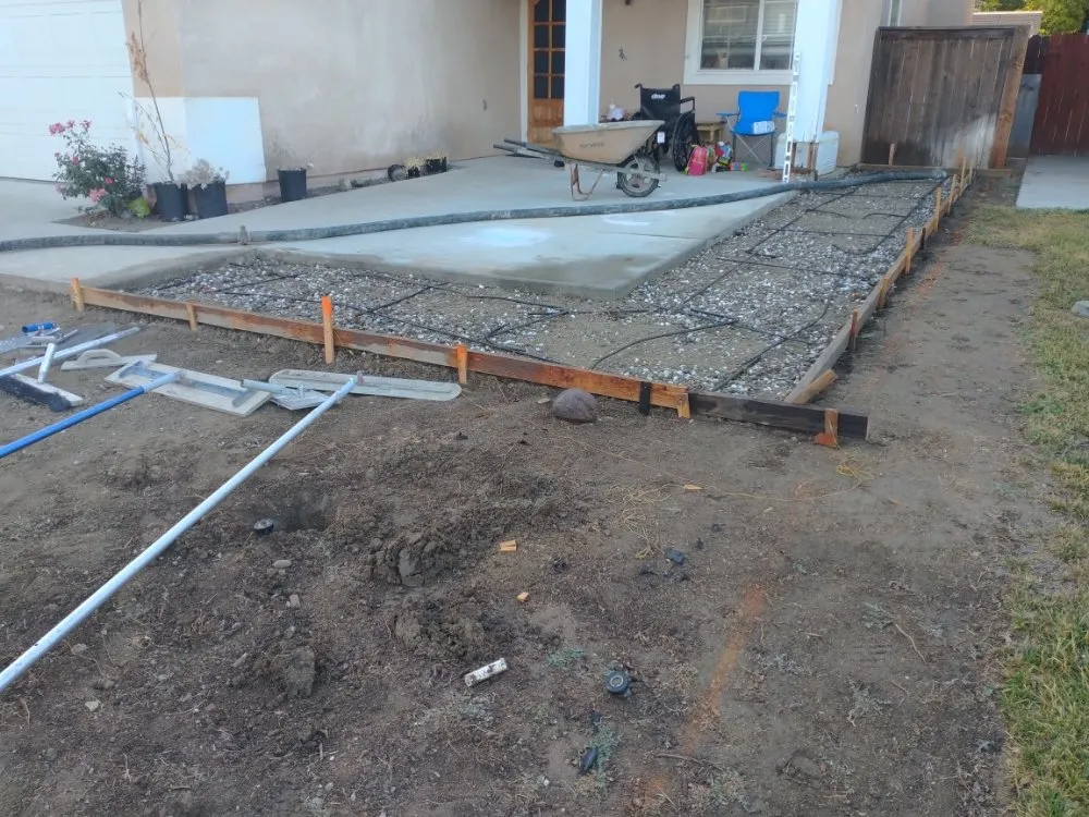 Reliable garden landscaping in Moreno Valley, CA by Mariano Silva Landscaping