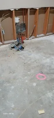 Mariano Silva Landscaping Logo