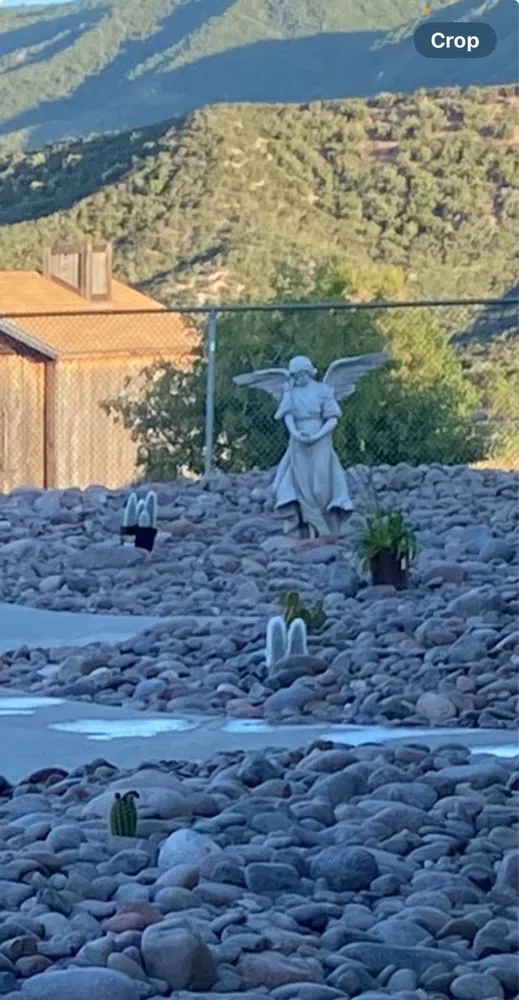 Affordable lawn mowing service with custom design in Moreno Valley, CA by Mariano's Landscape