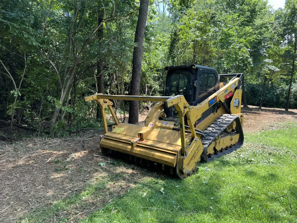 Top-rated landscaping services experts serving Hamilton, OH - Maricle construction land management