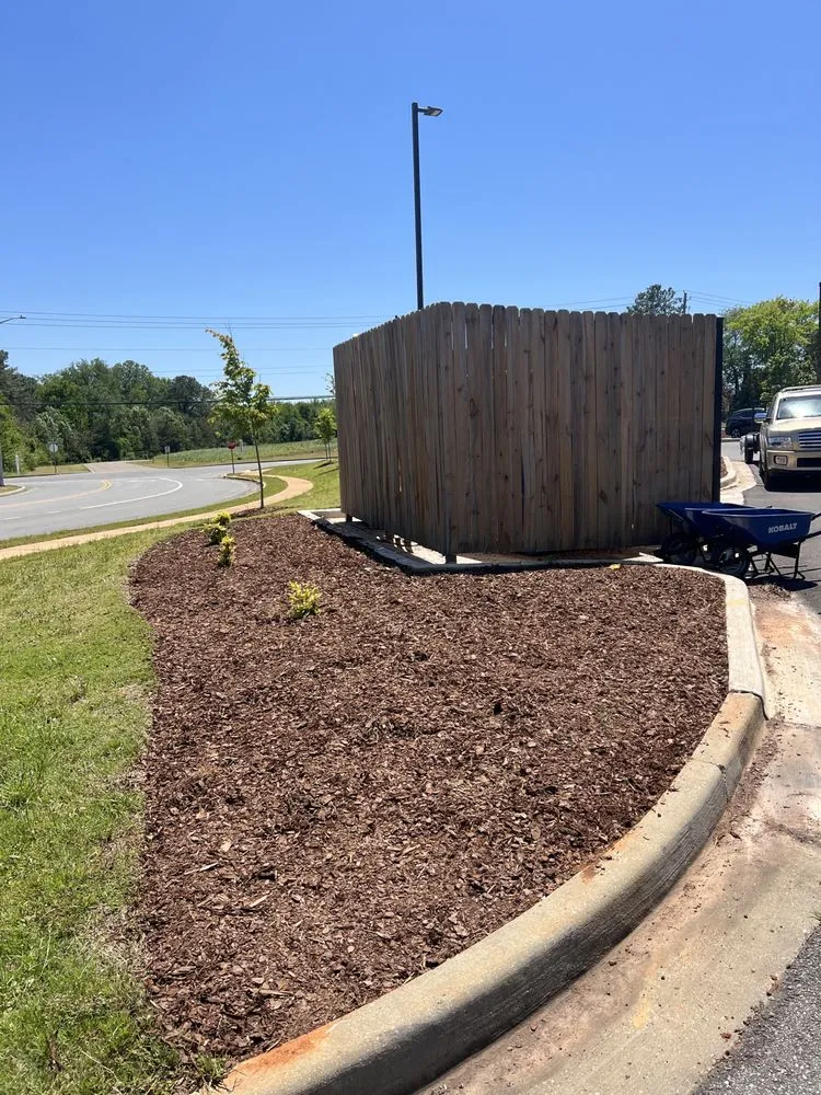 Professional residential landscaping in Madison, AL by MariMows