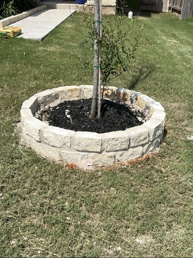 Reliable yard maintenance in Austin, TX by Marin Construction