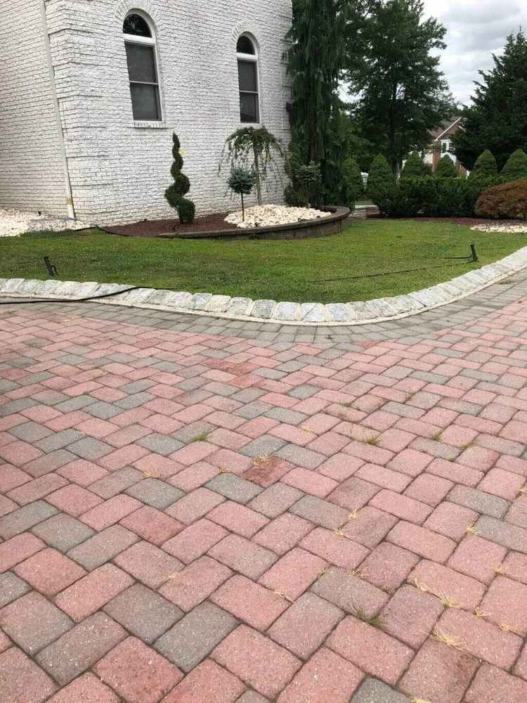 Top-rated yard cleanup service in Freehold, NJ by Marin Landscaping and Tree Service