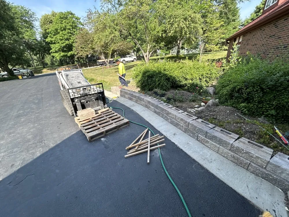 Professional landscape installation in Carpentersville, IL - Marin Landscaping