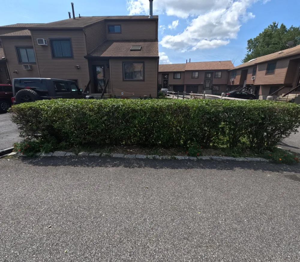 Local yard cleanup service experts serving Hopewell Junction, NY - Marino's Landscaping