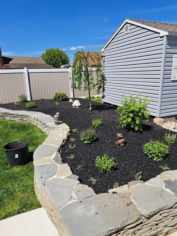 Top-rated garden landscaping in Levittown, PA - Marinos Property Pros
