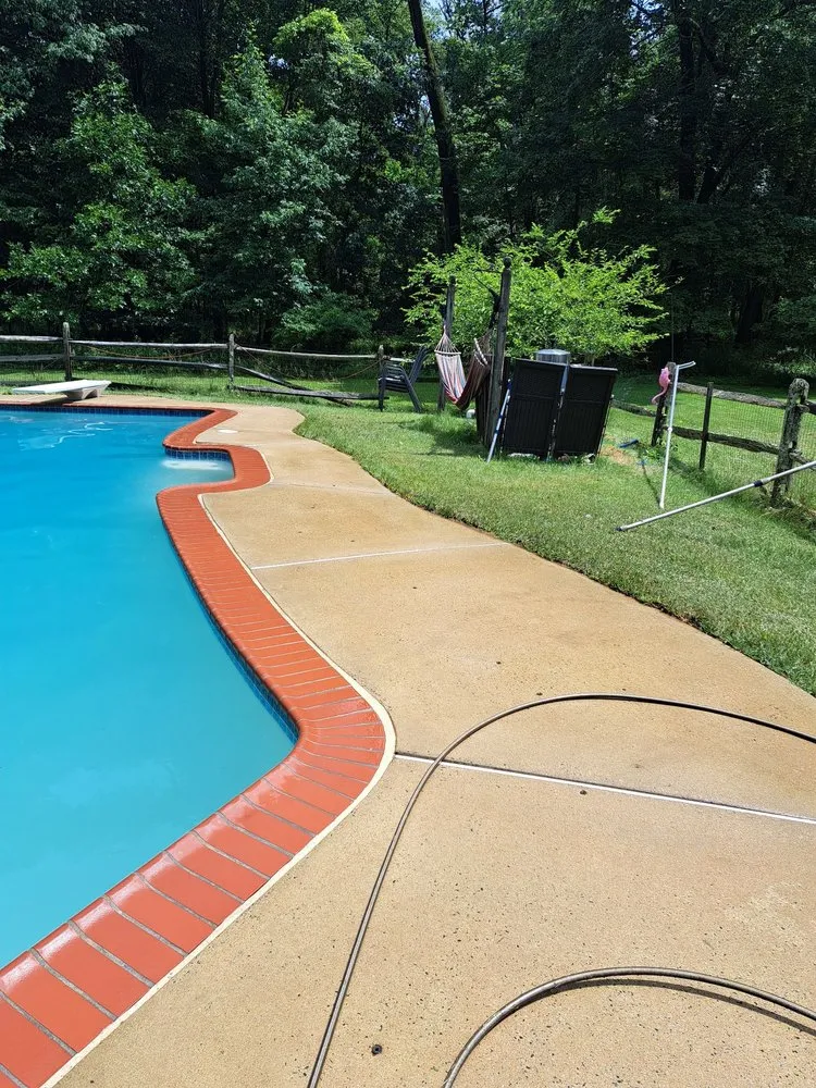 Expert garden landscaping in Levittown, PA by Marinos Property Pros