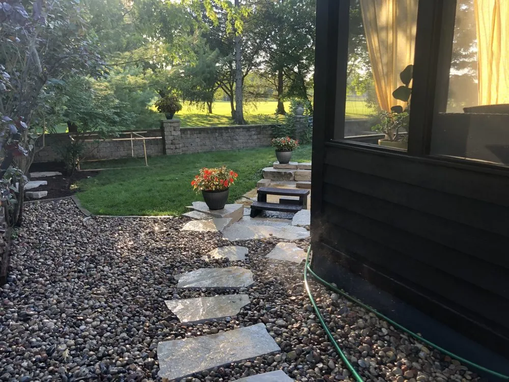 Custom lawn care service experts serving Woodridge, IL - Mario & Joe Landscaping