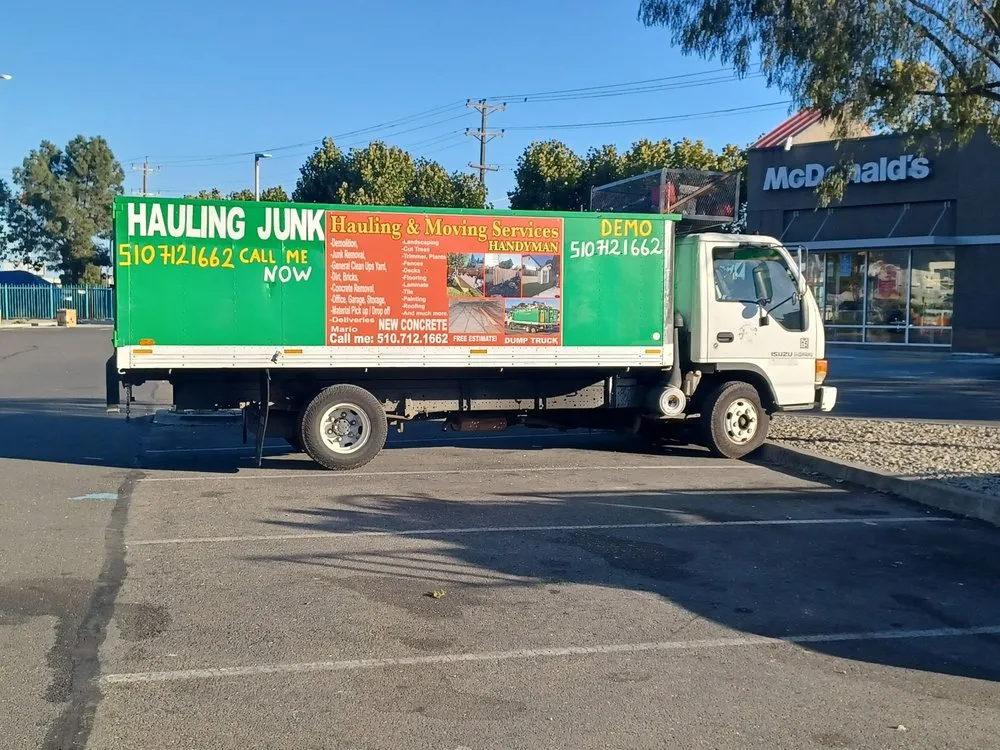 Affordable yard cleanup service experts serving Oakland, CA - Mario G. Hauling Junk Removal