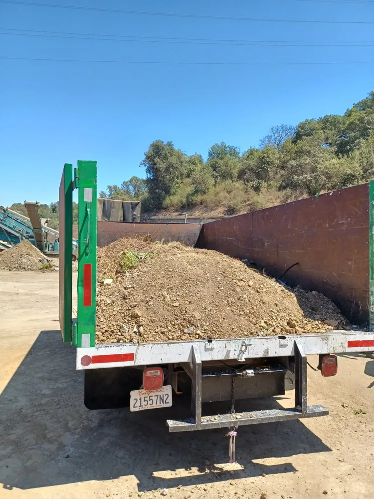 Affordable lawn care service in Oakland, CA - Mario G. Hauling Junk Removal