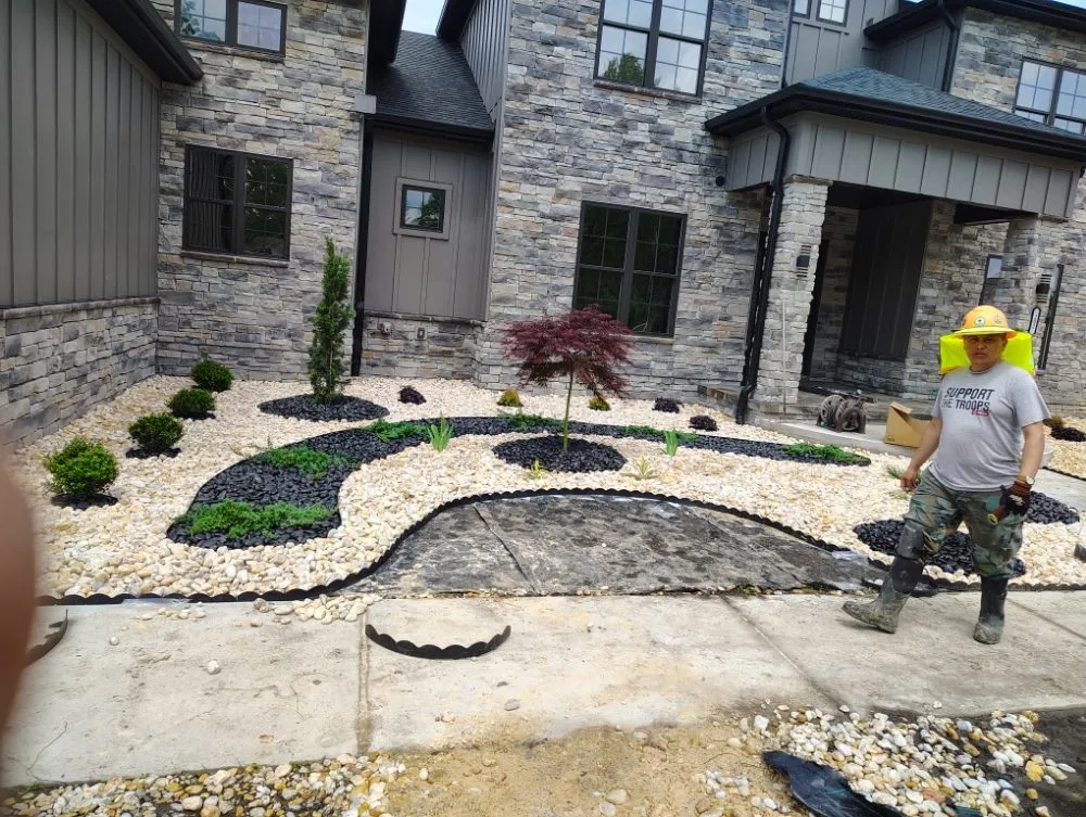 Top-rated garden landscaping in Fayetteville, NC by Mario Landscaping