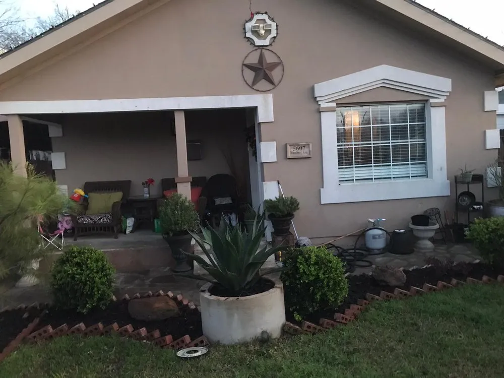 Top-rated lawn mowing service for residential properties in River Oaks, TX by Mario Lawn Service