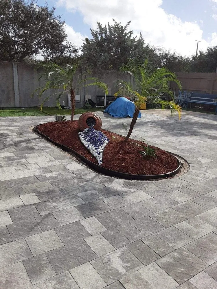 Reliable yard cleanup service for homes across Riviera Beach, FL - Mario Perez