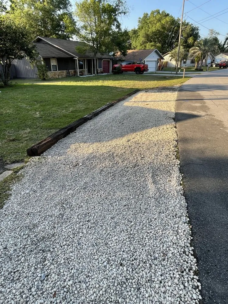 Custom lawn care service experts serving Ocala, FL - Marion Property and land services