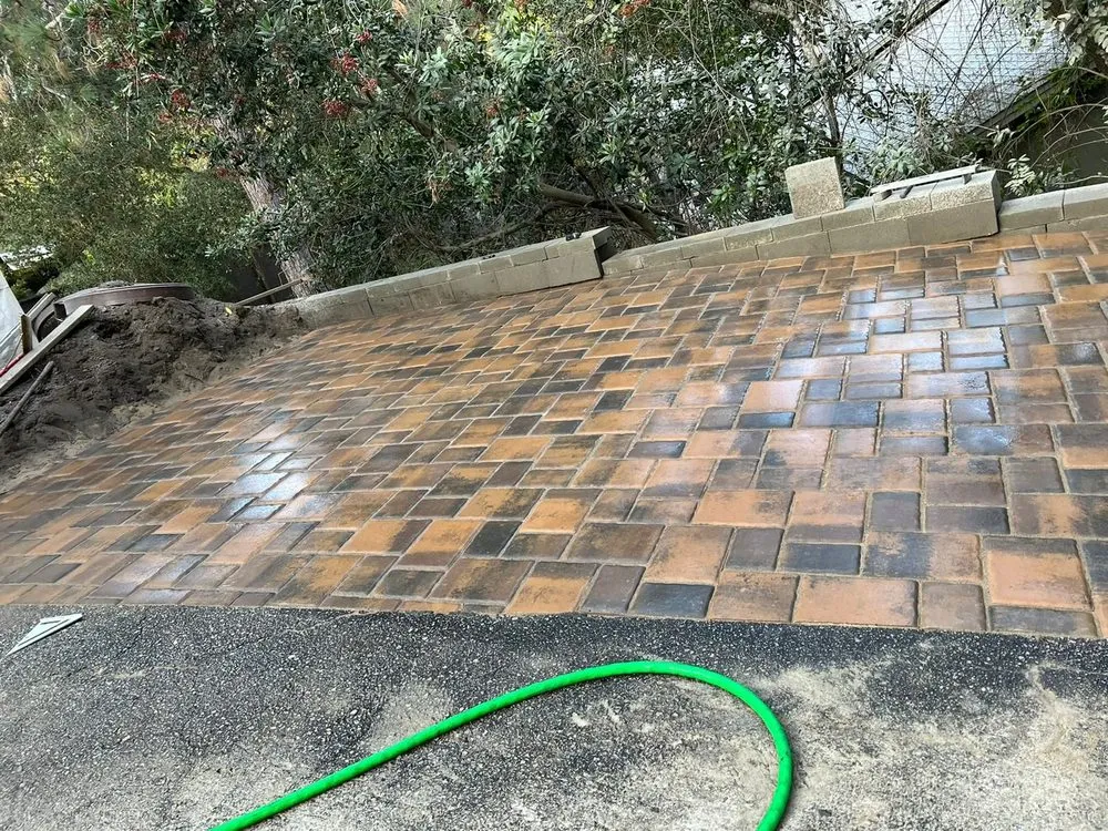 Trusted outdoor landscaping experts serving Santa Cruz, CA - Mario's Gardens