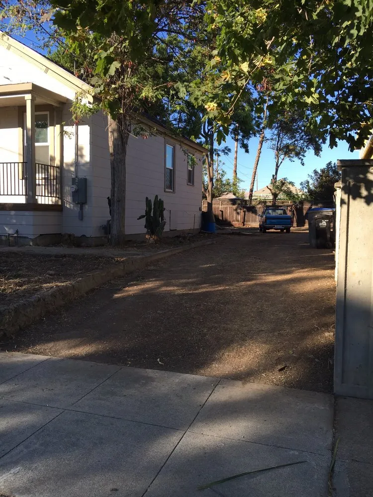 Professional lawn care service for beautiful yards across Sunnyvale, CA - Mario's Landscape And Tree Care