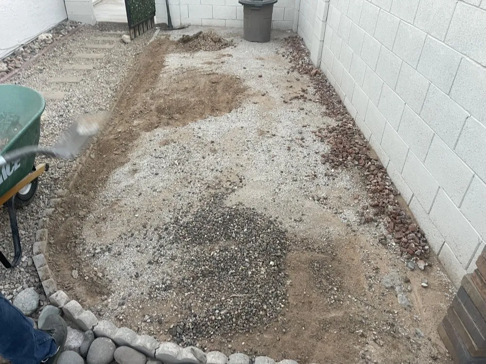 Expert lawn mowing service experts serving Phoenix, AZ - Mario's Landscaping