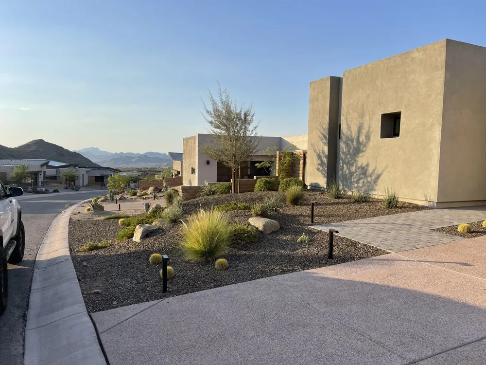 Custom landscaping services in Phoenix, AZ - Mario's Landscaping