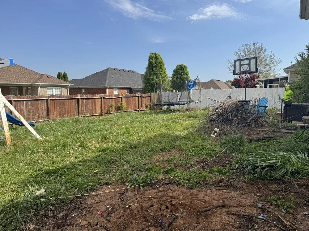 Local landscaping services in Bowling Green, KY - Marios Lawn And Landscaping