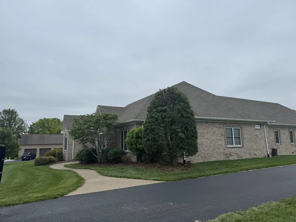 Top-rated landscaping services in Bowling Green, KY - Marios Lawn And Landscaping