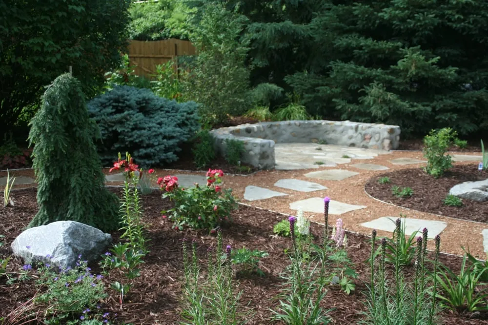 Reliable landscaping services in Brookfield, WI by Mariposa Design & Construction
