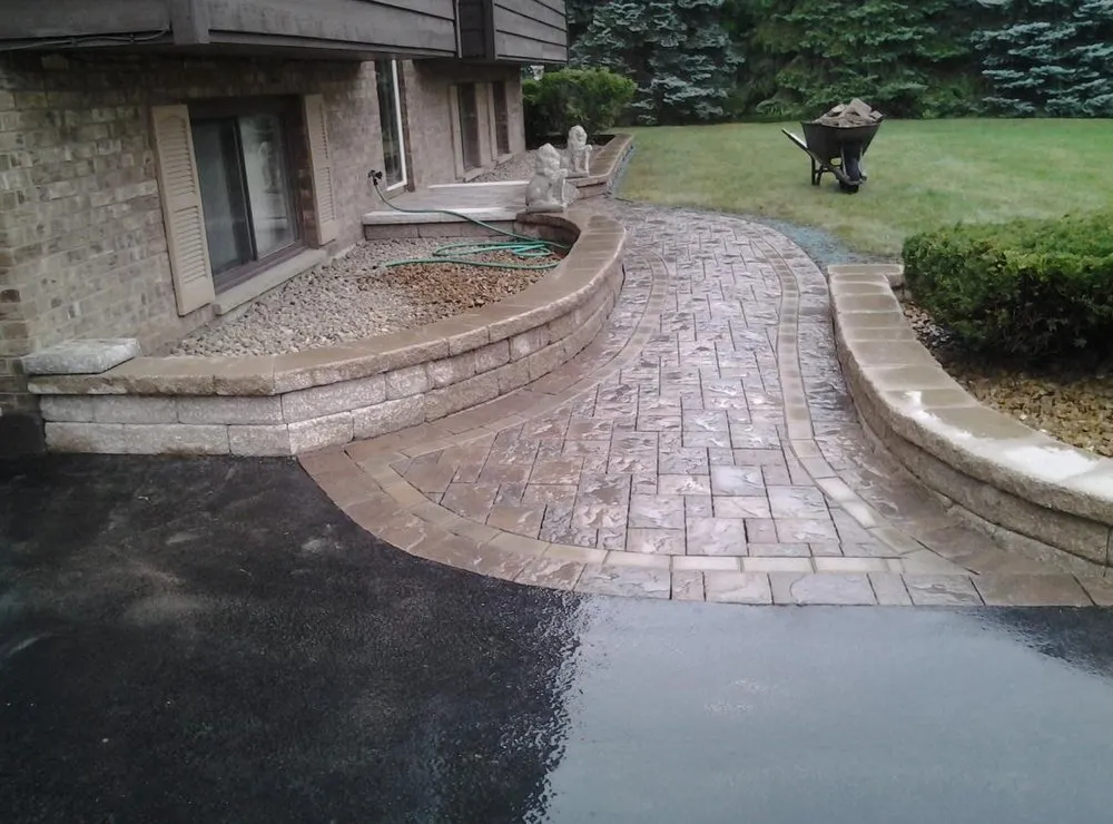 Expert outdoor landscaping for homes across Port Barrington, IL - Mark Goebel Enterprises