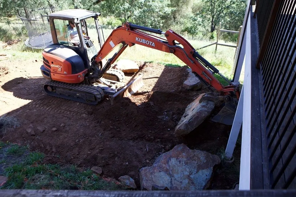 Expert landscape installation for homes in Bitterroot Valley, MT by Mark Odlin General Engineering