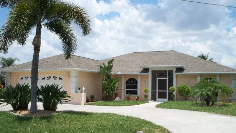 Custom yard cleanup service in Cape Coral, FL - Mark of Excellence Lawn & Landscape Co