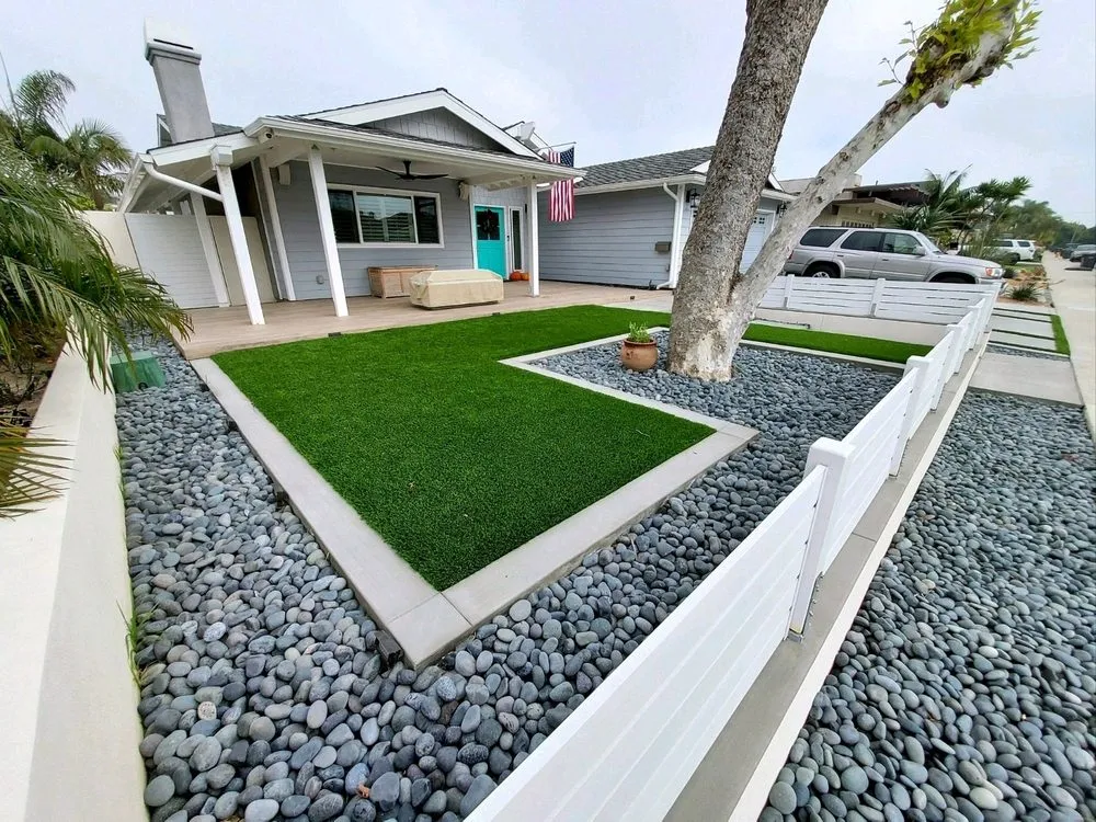 Reliable yard cleanup service in Huntington Beach, CA by Mark Talmo Landscape